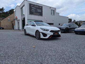 Kia ProCeed / pro_cee'd GT 1.6 T-GDi ISG DCT | PANO | MEMORY beschikbaar voor biedingen