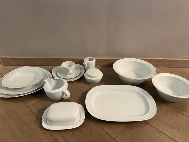 Servies Thomas Rosenthal 12 personen, Huis en Inrichting, Keuken | Servies, Gebruikt, Compleet servies, Effen, Porselein, Ophalen