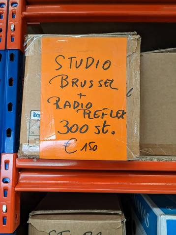 Singels vinyl 7" lot van 300 stuks RADIO BRUSSEL beschikbaar voor biedingen