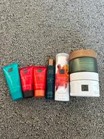 Ensemble de différents produits de soin Rituals, Bijoux, Sacs & Beauté, Enlèvement ou Envoi, Comme neuf, Baignoire & Douche