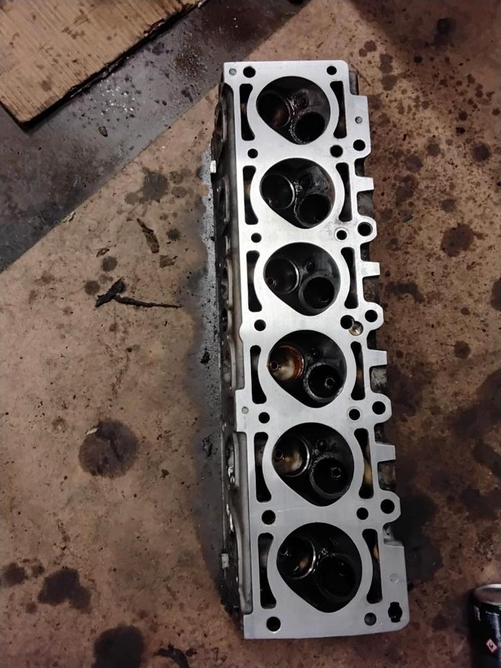 Culasse BMW M20 2.0 /2,3L  .....731, Autos : Pièces & Accessoires, Moteurs & Accessoires, BMW, Enlèvement ou Envoi