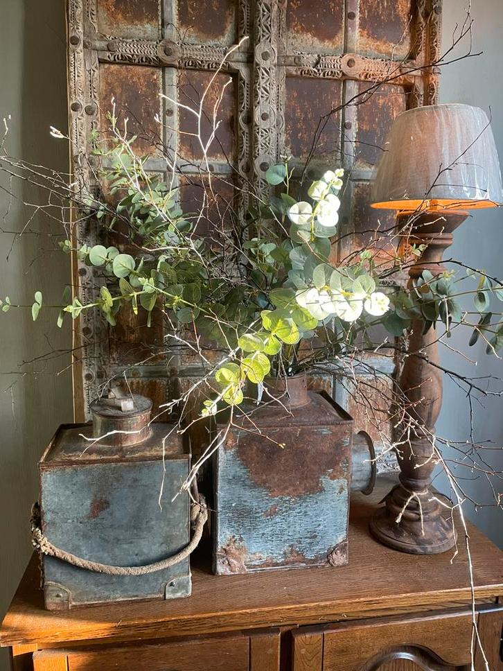 Metalen vat of oliekan, Antiek en Kunst, Curiosa en Brocante, Ophalen of Verzenden