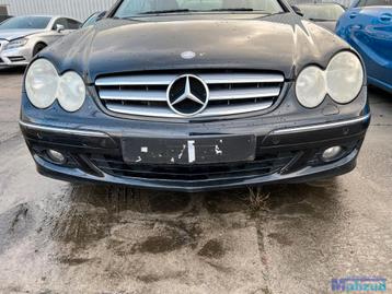 MERCEDES CLK W209 Zwart C197 Voorbumper 2002-2010 beschikbaar voor biedingen