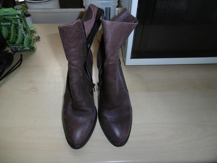 bottines en cuir marron, taille 38, Vêtements | Femmes, Chaussures, Porté, Boots et Botinnes, Brun, Enlèvement ou Envoi
