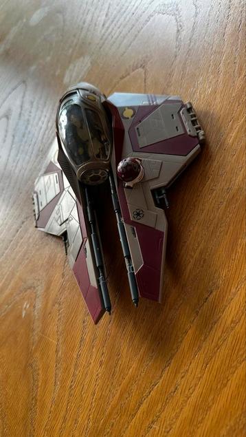Modèle vaisseau spatial de collection Star Wars beschikbaar voor biedingen