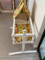Mooie poppenwieg met nieuwe hemel en laken., Kinderen en Baby's, Speelgoed | Poppen, Ophalen of Verzenden, Zo goed als nieuw