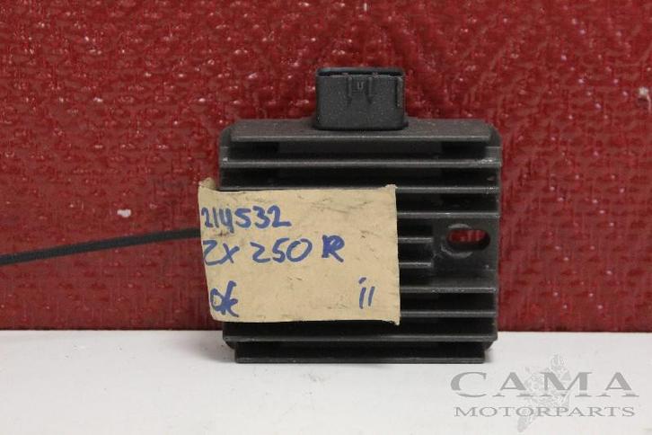 SPANNINGSREGELAAR ZX 250 R (Ninja ZX250R) (SH678TA), Motoren, Onderdelen | Kawasaki, Gebruikt