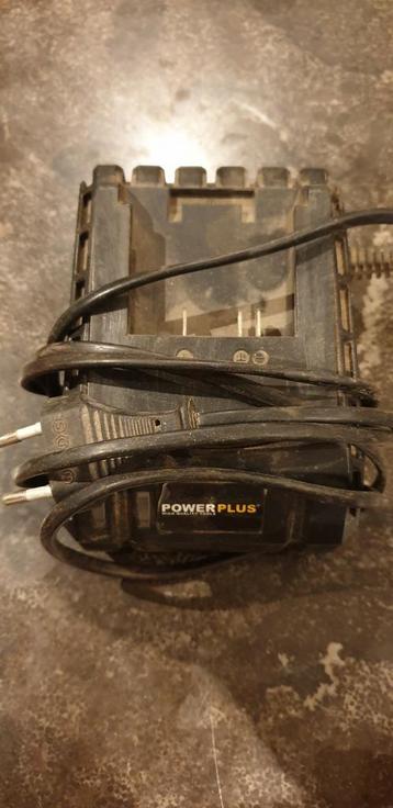 Chargeur de batterie Powerplus PoWX0095Li, Enlèvement ou Envoi, Utilisé