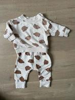 Setje trui + broek, Enfants & Bébés, Vêtements de bébé | Taille 50, Enlèvement, Comme neuf, Garçon ou Fille, Ensemble