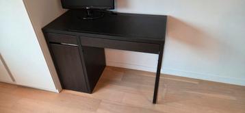 Ikea bureau Micke zwartbruin beschikbaar voor biedingen