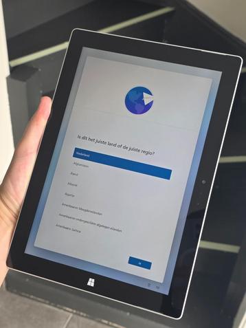 Microsoft Surface Pro  3 – Compacte Windows 11 tablet/laptop beschikbaar voor biedingen