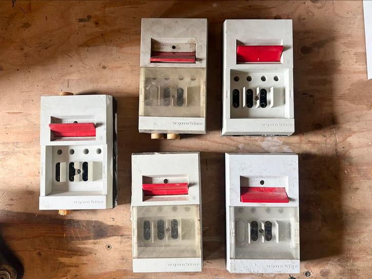 Schakelkasten - Vynckier, Doe-het-zelf en Bouw, Elektriciteit en Kabels, Zo goed als nieuw, Ophalen of Verzenden