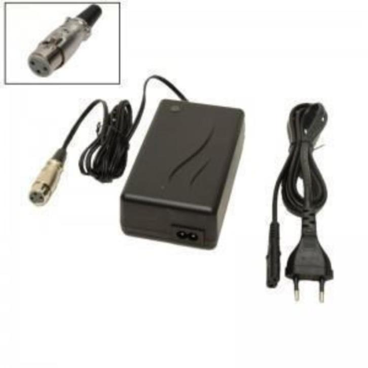 24 volt neutrik female XLR plug lader NiCD & NiMH, Hobby en Vrije tijd, Elektronica-componenten, Nieuw, Ophalen of Verzenden