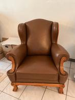 Lederen zetel met leeuwenpoten., Huis en Inrichting, Ophalen, Vintage, zetel zelf van jaren 60. Met leer overtrokken jaren 90.