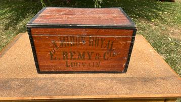 Malle en bois Amidon Royal E. Remy&cie, Enlèvement, Utilisé