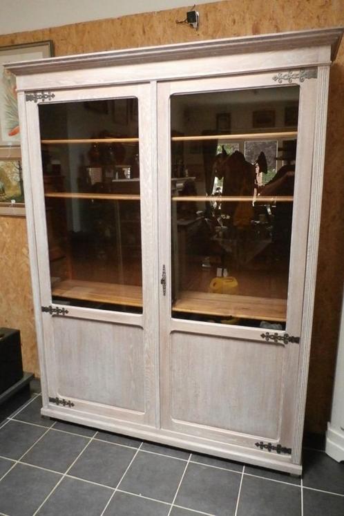 Grote 2-deurs schoolkast in eik "White wash"., Huis en Inrichting, Kasten | Vitrinekasten, Gebruikt, 200 cm of meer, 150 tot 200 cm