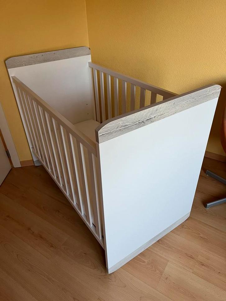 Transland Meegroeibed Alisa Wit L 120 X B 60 Cm, Kinderen en Baby's, Kinderkamer | Bedden, Gebruikt, Minder dan 140 cm, Minder dan 70 cm