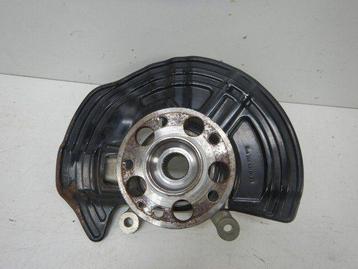 Mercedes-Benz A-Klasse W176 Fusee Rechts-voor A2464210820 A2 beschikbaar voor biedingen