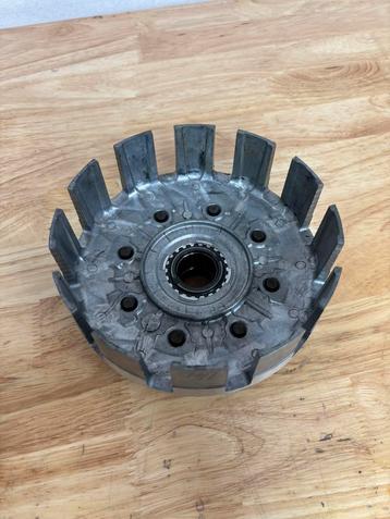 Yamaha yz450f koppelings huis met tandwiel. Yzf450 beschikbaar voor biedingen