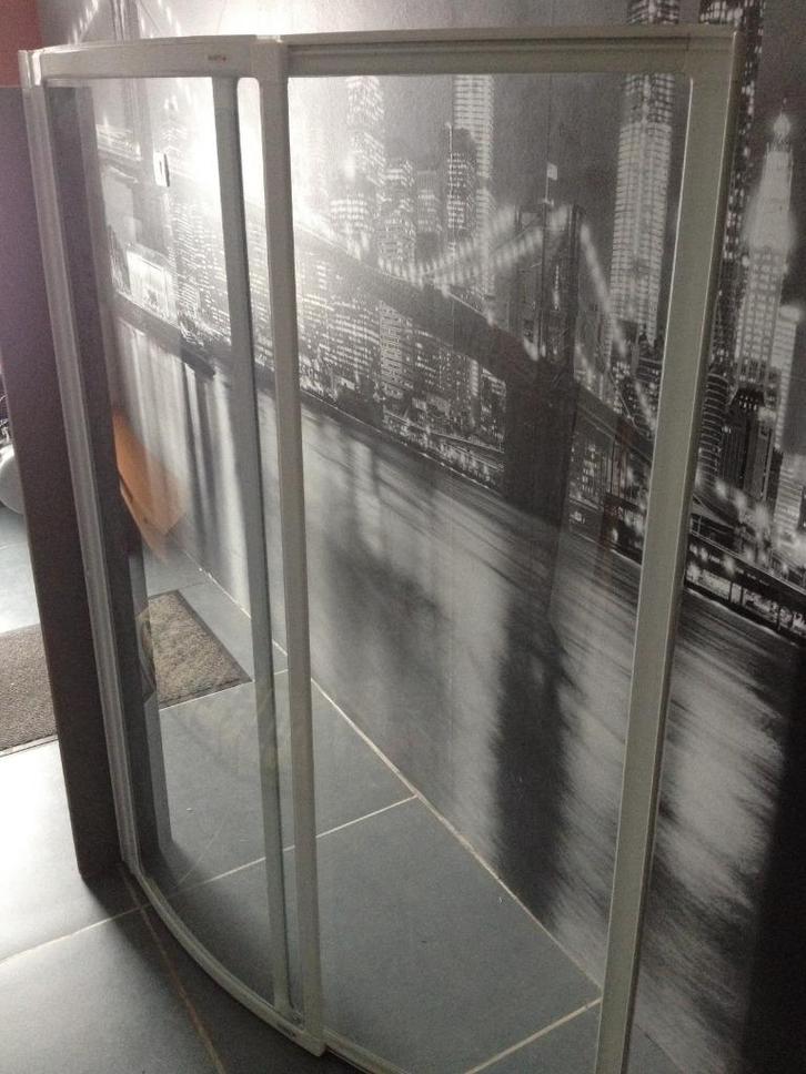 Allibert halfrond badwand universeel-NIEUW(nieuwprijs 575€), Doe-het-zelf en Bouw, Sanitair, Nieuw, Bad, Glas, Ophalen of Verzenden