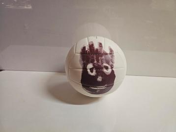 Cast Away" Volleybal merk Wilson beschikbaar voor biedingen