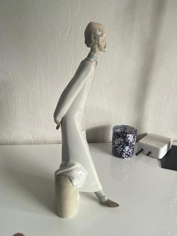 Lladro beeldjes beschikbaar voor biedingen