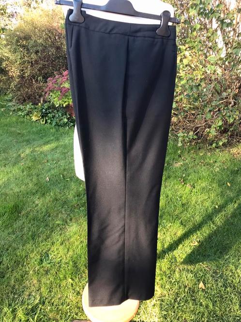M46 klassieke geklede zwarte broek, Kleding | Dames, Broeken en Pantalons, Zo goed als nieuw, Maat 46/48 (XL) of groter, Zwart