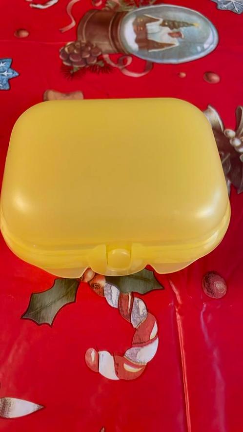 Snackdoos small geel, Diversen, Schoolbenodigdheden, Nieuw, Ophalen of Verzenden