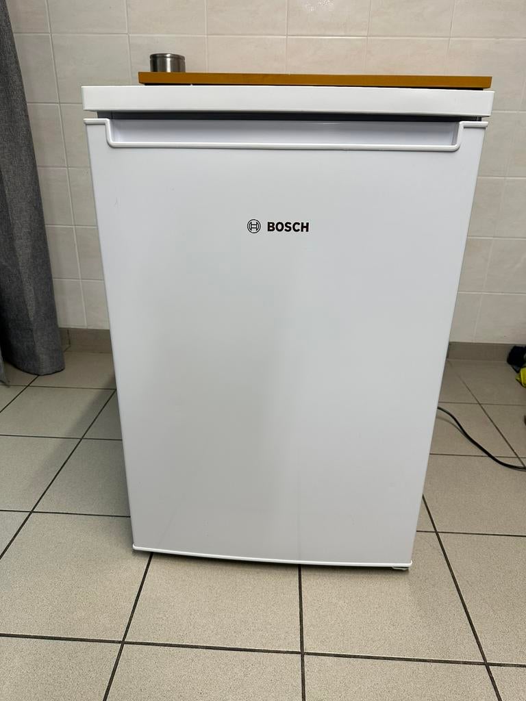 Combinaison réfrigérateur/congélateur de table Bosch, Enlèvement, Comme neuf