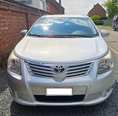 Toyota Avensis Break D4D 2.0 D – Executive II met trekhaak., Auto's, Toyota, 1998 cc, Stof, Avensis, 5 deurs