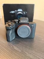 Sony A7IV + Sony-oplader, Ophalen of Verzenden, Zo goed als nieuw, 33 Megapixel, Sony