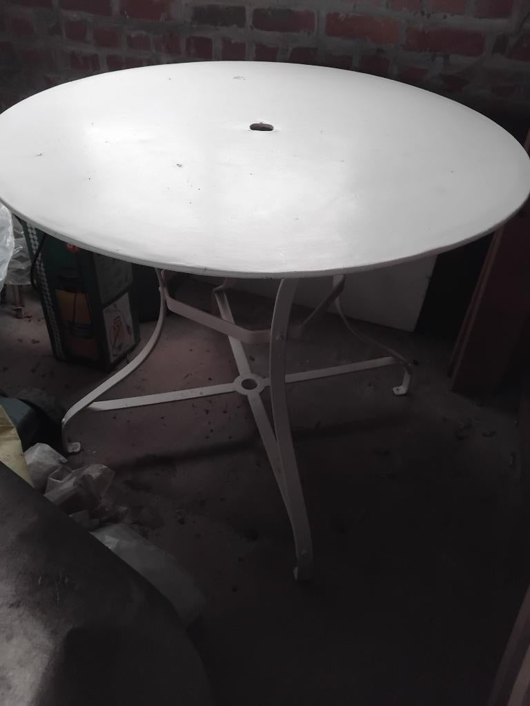 SALON DE JARDIN EN FER ANCIEN, Enlèvement, Comme neuf