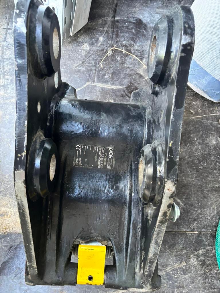 Attache mini pelle  Morin M2 S ISO mécanique, Articles professionnels, Enlèvement, Grue