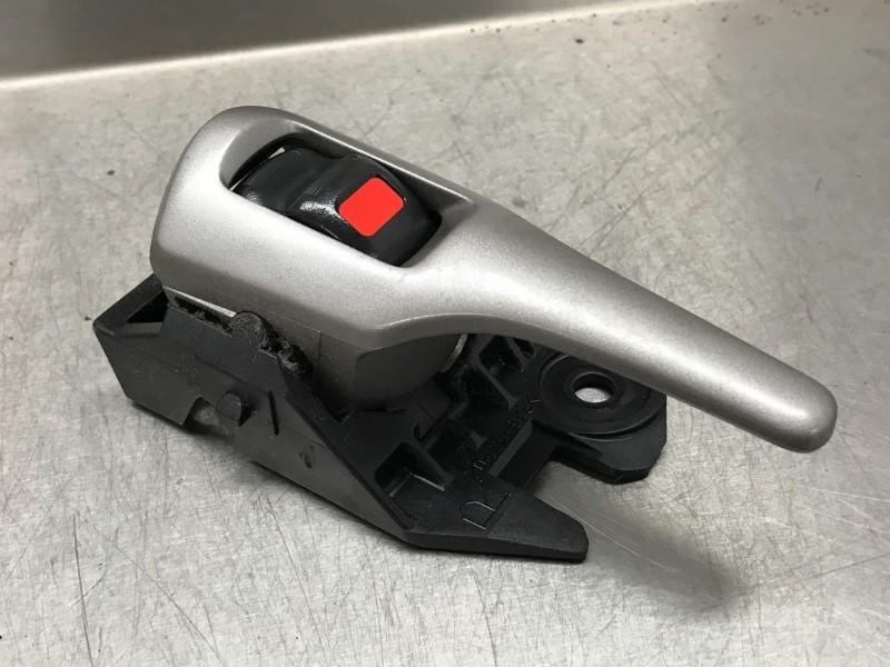 POIGNEE EXTERIEURE ARRIÈRE DROITE Toyota Urban Cruiser, Utilisé, Arrière, Toyota