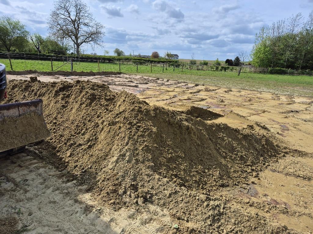 Du sable gratuit pour l'équitation, par exemple, Animaux & Accessoires, Box & Pâturages