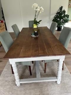 Table rectangulaire en chêne, Enlèvement