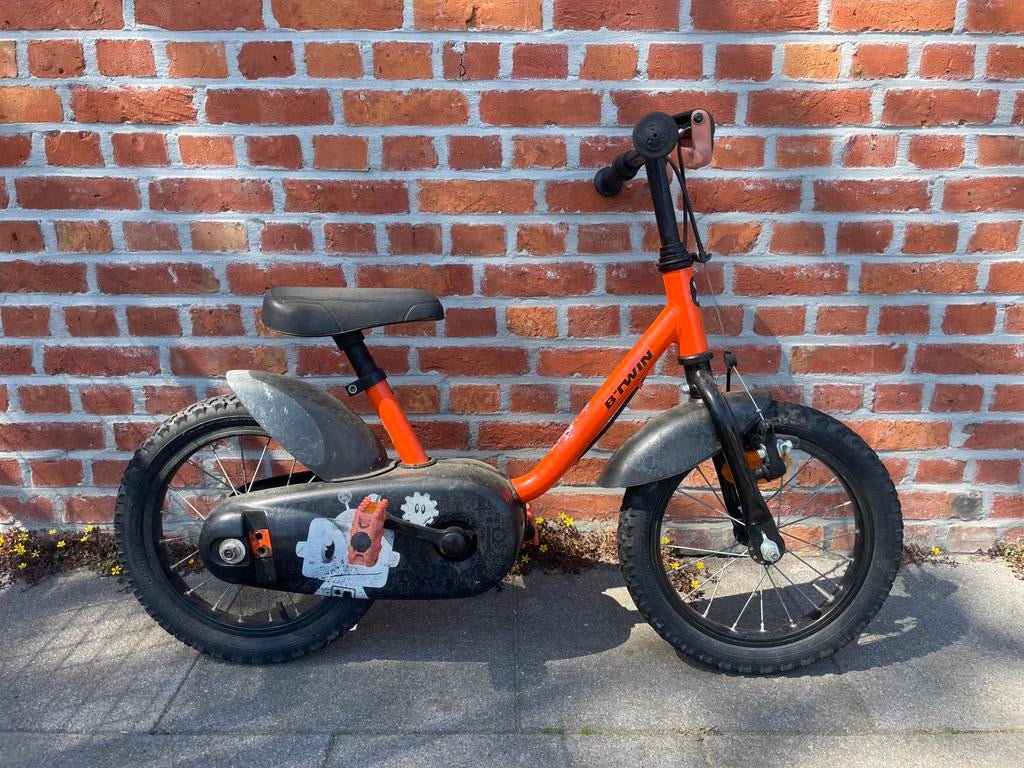 B-Twin 14” fietsje, Fietsen en Brommers, Ophalen, Gebruikt, Velgrem, Minder dan 16 inch