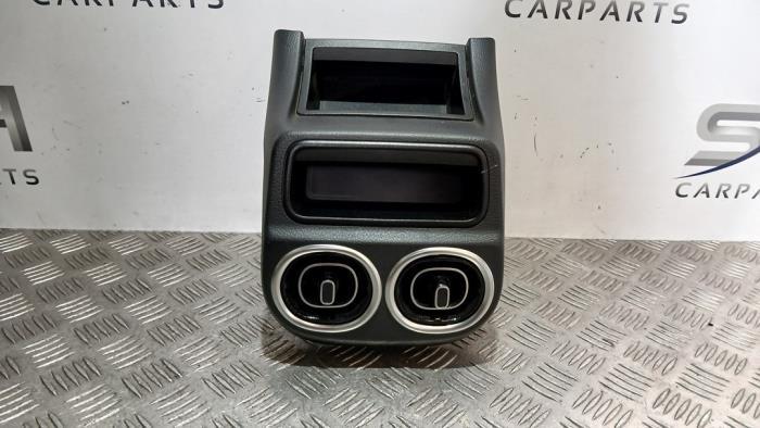 Console centrale d'un Mercedes C-Klasse, 3 mois de garantie, Utilisé, -, -