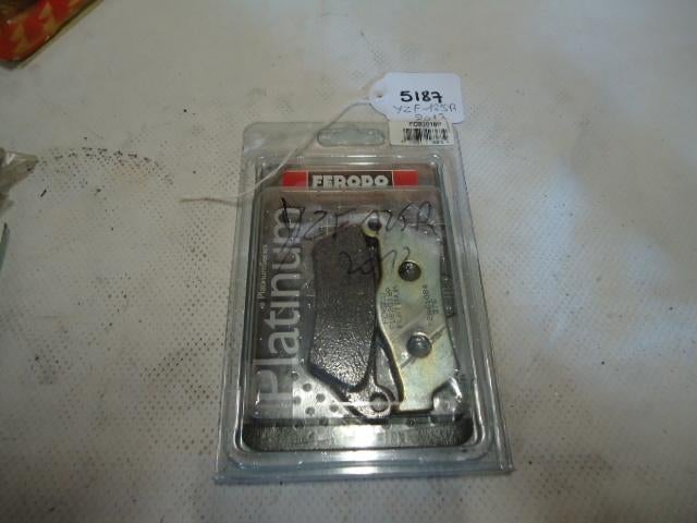 YZF125R 2008 - 2014 Yamaha Remblok D1-20879, Motos, Pièces | Yamaha