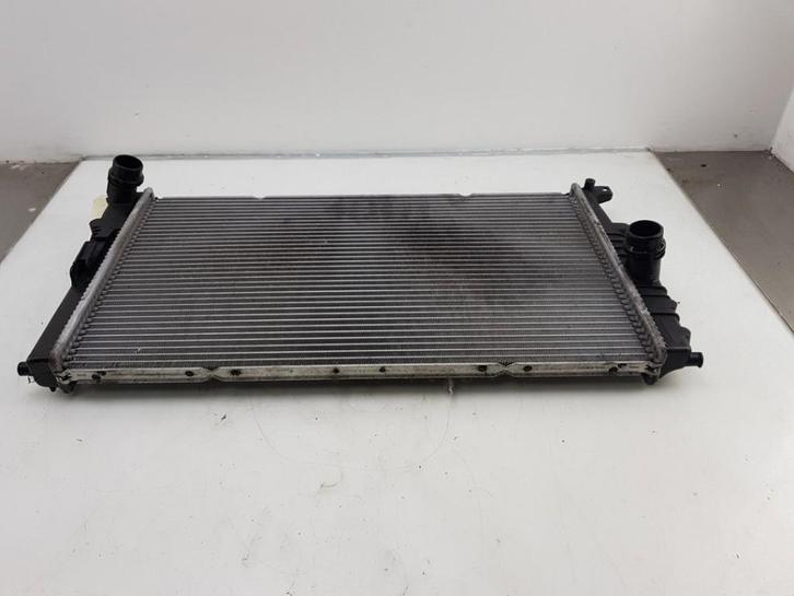 RADIATEUR BMW 3 serie (F30) (01-2011/10-2018), Auto-onderdelen, Airco en Verwarming, BMW, Gebruikt