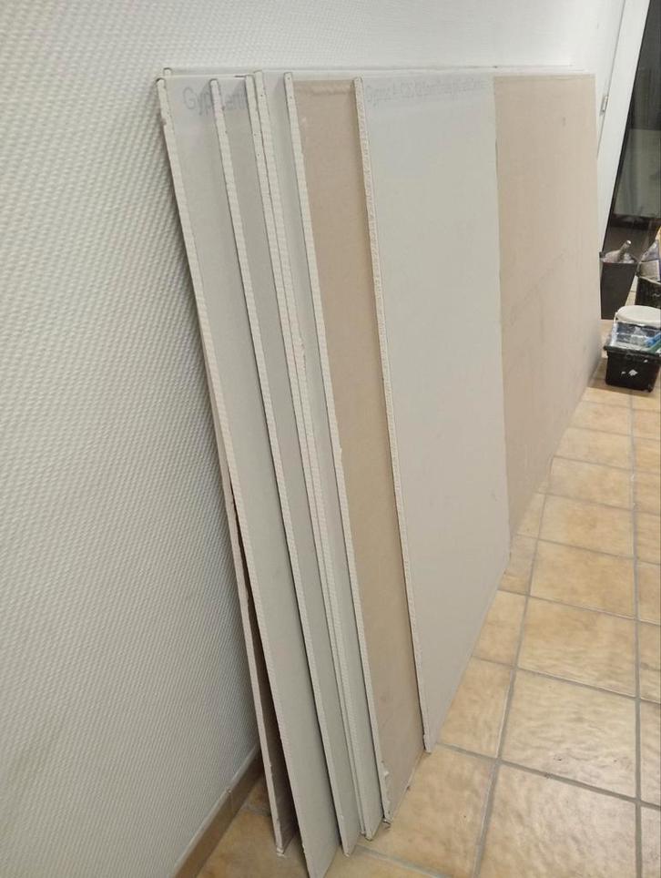 6 Plaques plâtre gyproc 120/260 x 12,5, Bricolage & Construction, Plinthes & Finitions, Enlèvement