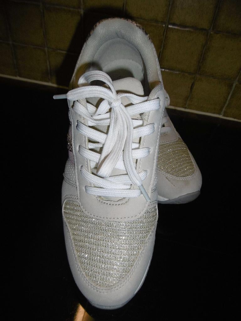 Sneakers voor dames , maat 37 Perfecte staat !., Ophalen of Verzenden, Sneakers