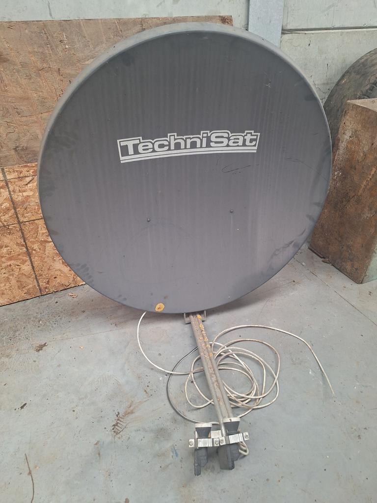 Schotelantenne, Audio, Tv en Foto, Schotelantennes, Ophalen, Gebruikt, (Schotel)antenne, Overige merken
