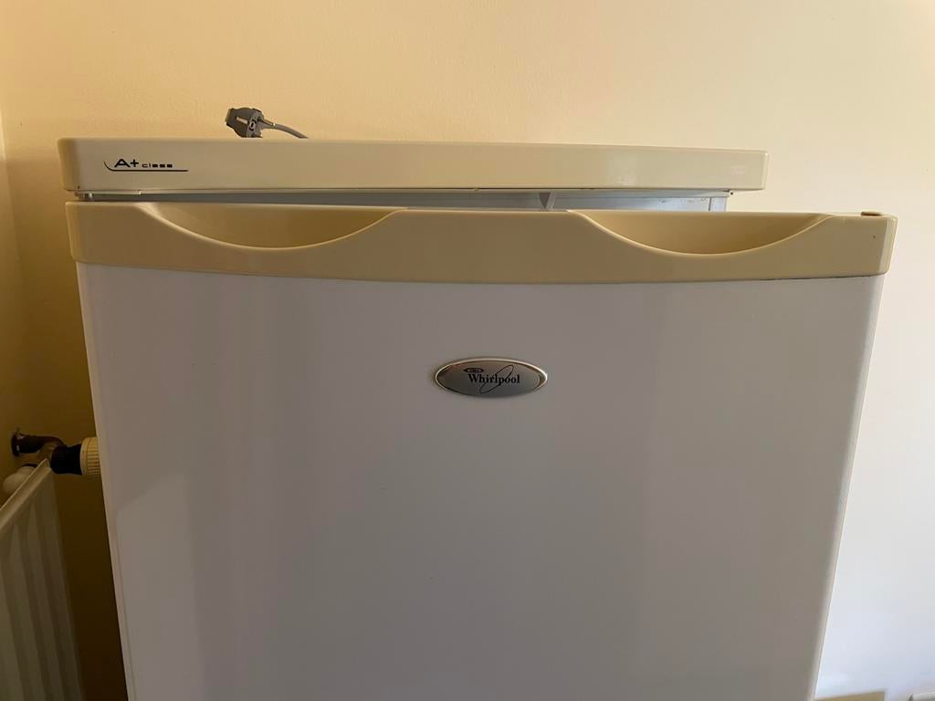 Frigo Wirlpool classe A, Enlèvement, Comme neuf