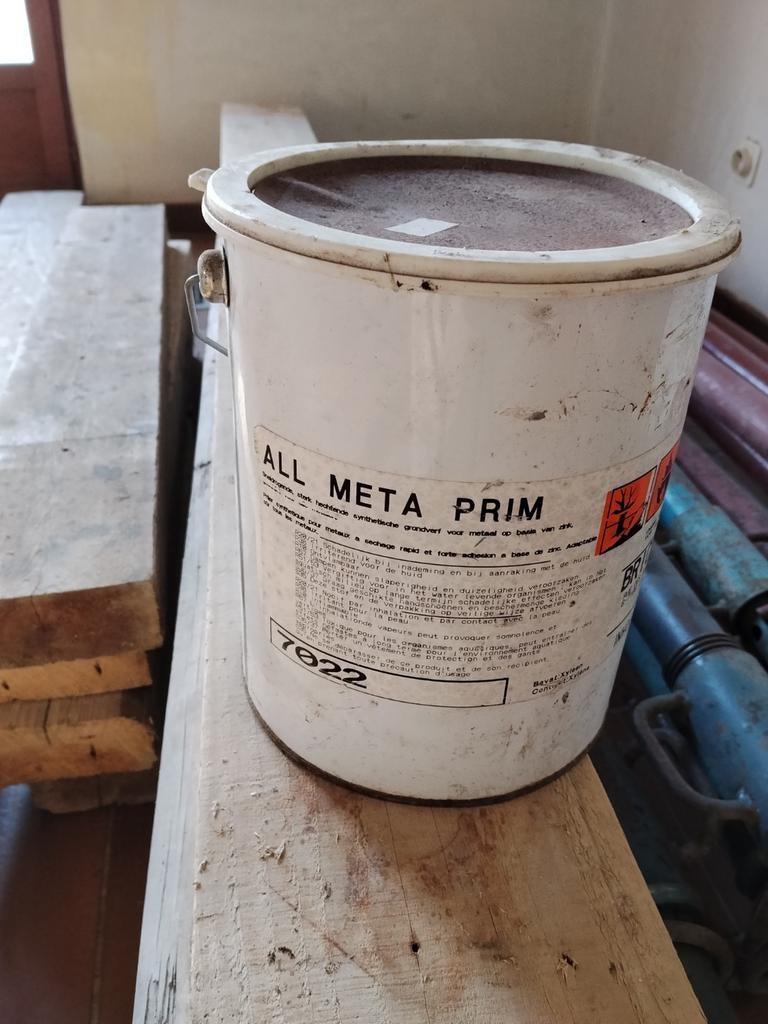 Primer antirouille tout métaux, Bricolage & Construction, Peinture, Vernis & Laque