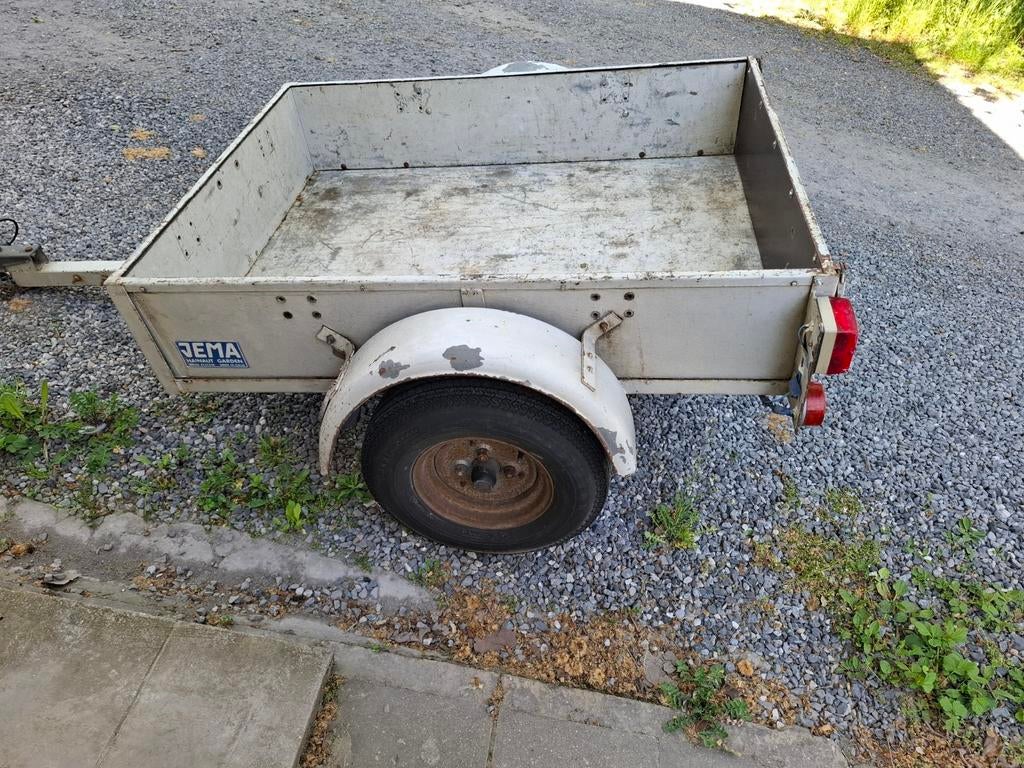 Remorque simple essieux 450kg