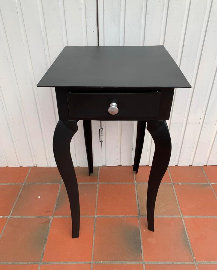 Table d’appoint métal vintage, Maison & Meubles, Chambre à coucher | Tables de chevet, Utilisé, Enlèvement