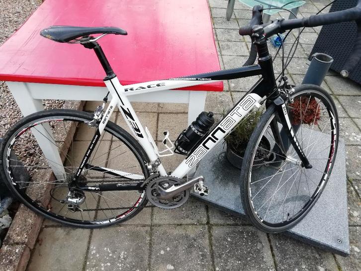 vélo de route, Vélos & Vélomoteurs, Vélos | Vélos de course, Utilisé, Hommes, Autres marques, Plus de 20 vitesses, 28 pouces, Aluminium