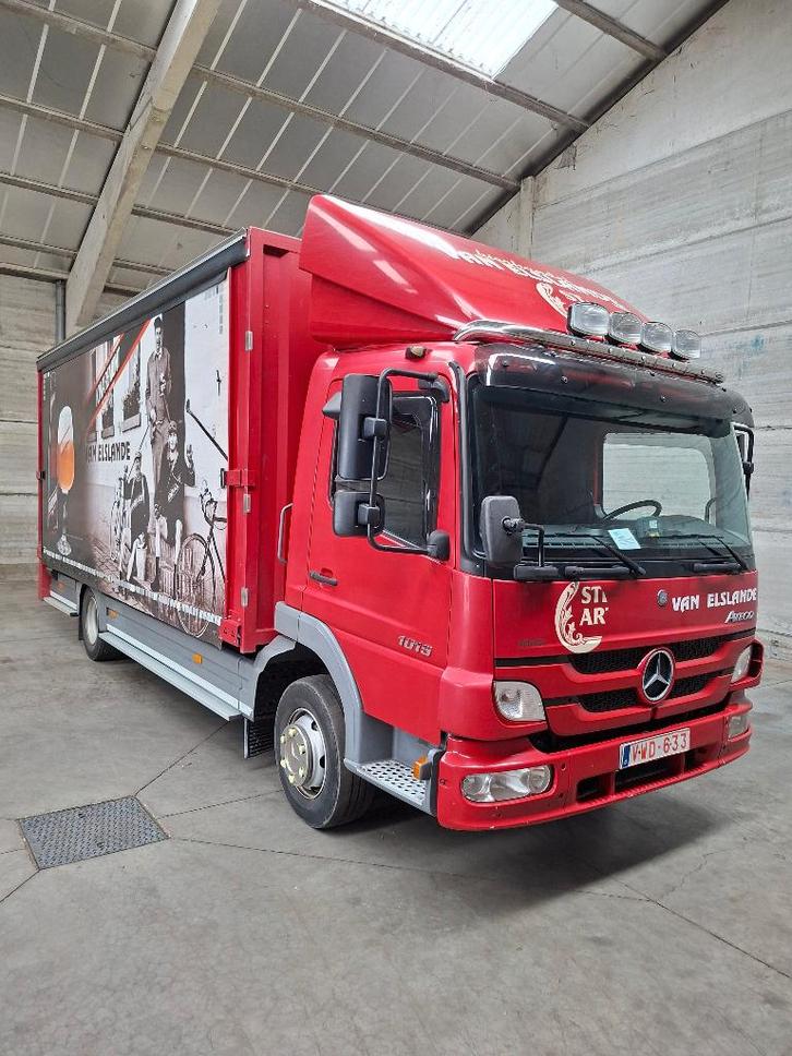 Vrachtwagen, Autos, Camions, Entreprise, Mercedes-Benz, Diesel, Euro 3, 2 portes, Boîte manuelle, Rouge, Enlèvement