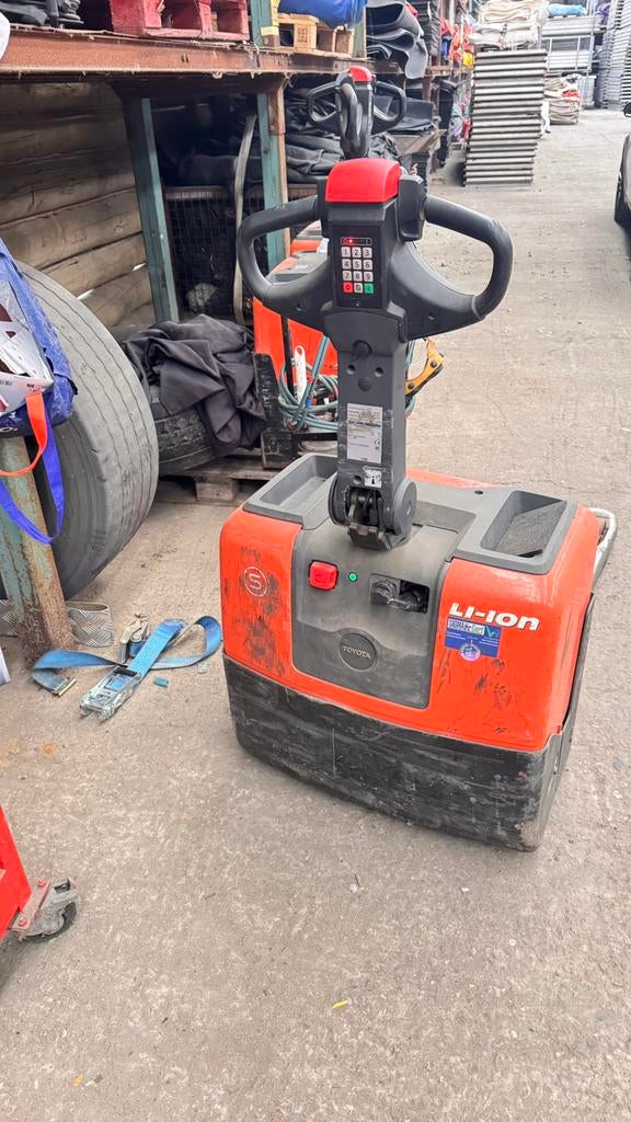 TOYOTA BT LWE 130, Ophalen, Gebruikt